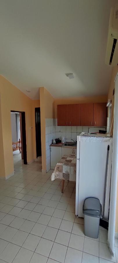 Apartmani Jovanovic Lustica Exterior photo